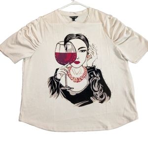 Women's Size 1x Love & Lace Shirt with Ruched Sleeves.